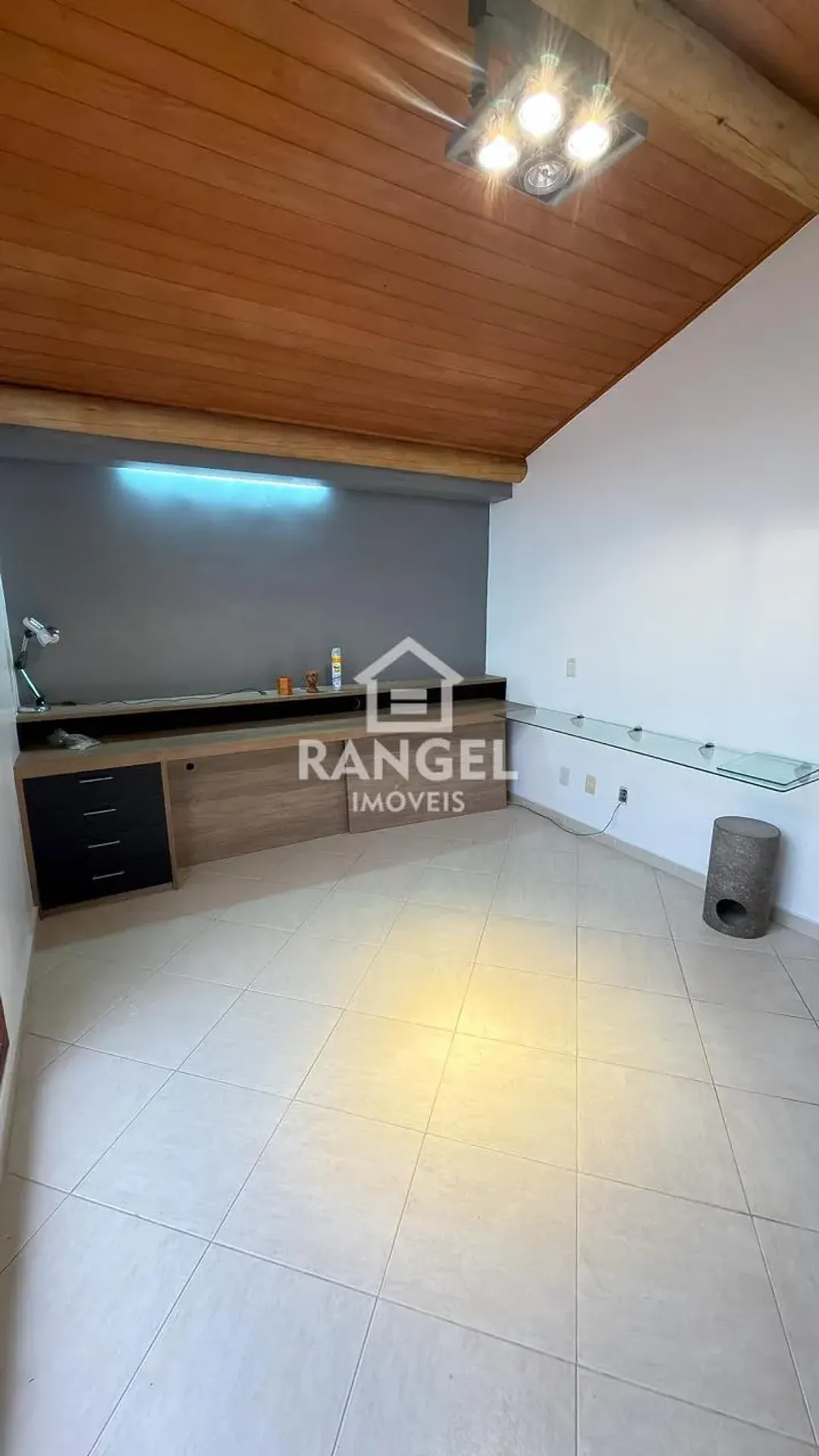 Apartamento mobiliado de 360 m² com 4 suítes — photo 24
