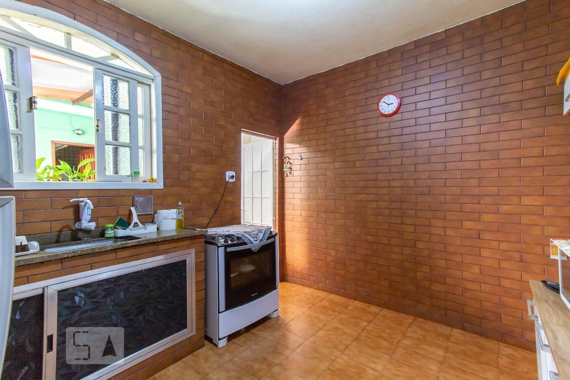 Furnished house with 3 bedrooms and 2 bathrooms — photo 21