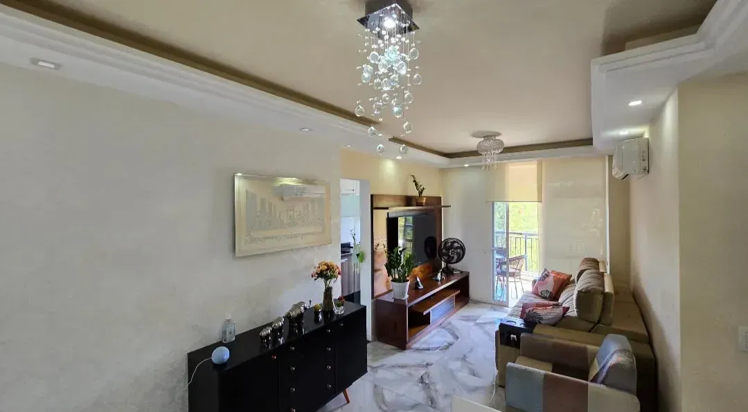 Furnished 70 m² apartment with 2 bedrooms and glass balcony — photo 4