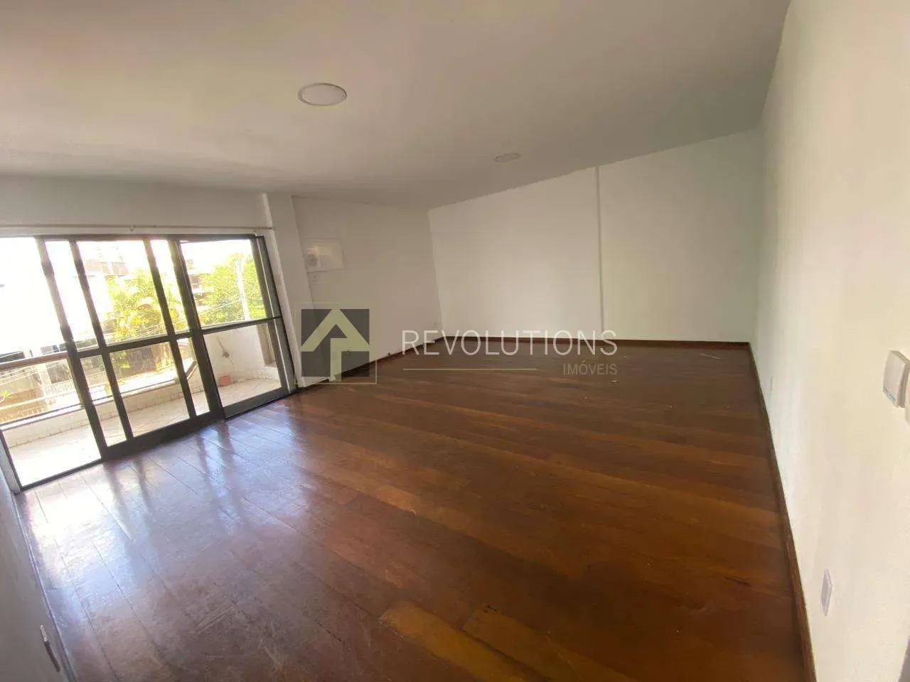 Park view in a 4-bedroom apartment, 125 m² — photo 3