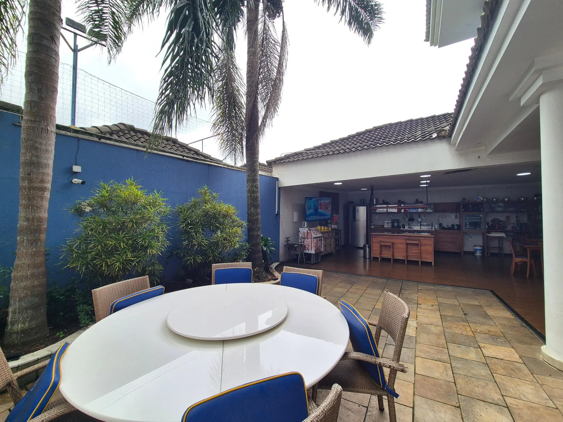 4 quartos e jacuzzi: casa de 318 m² — photo 2
