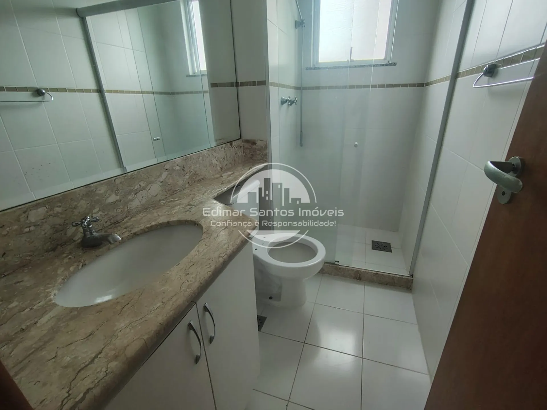 Квартира: 3 спальні, 1 з власною ванною кімнатою, 83 м² — photo 17