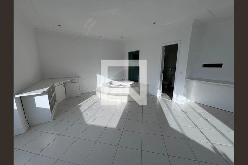 Casa em condomínio com 6 quartos e jardim privativo — photo 12