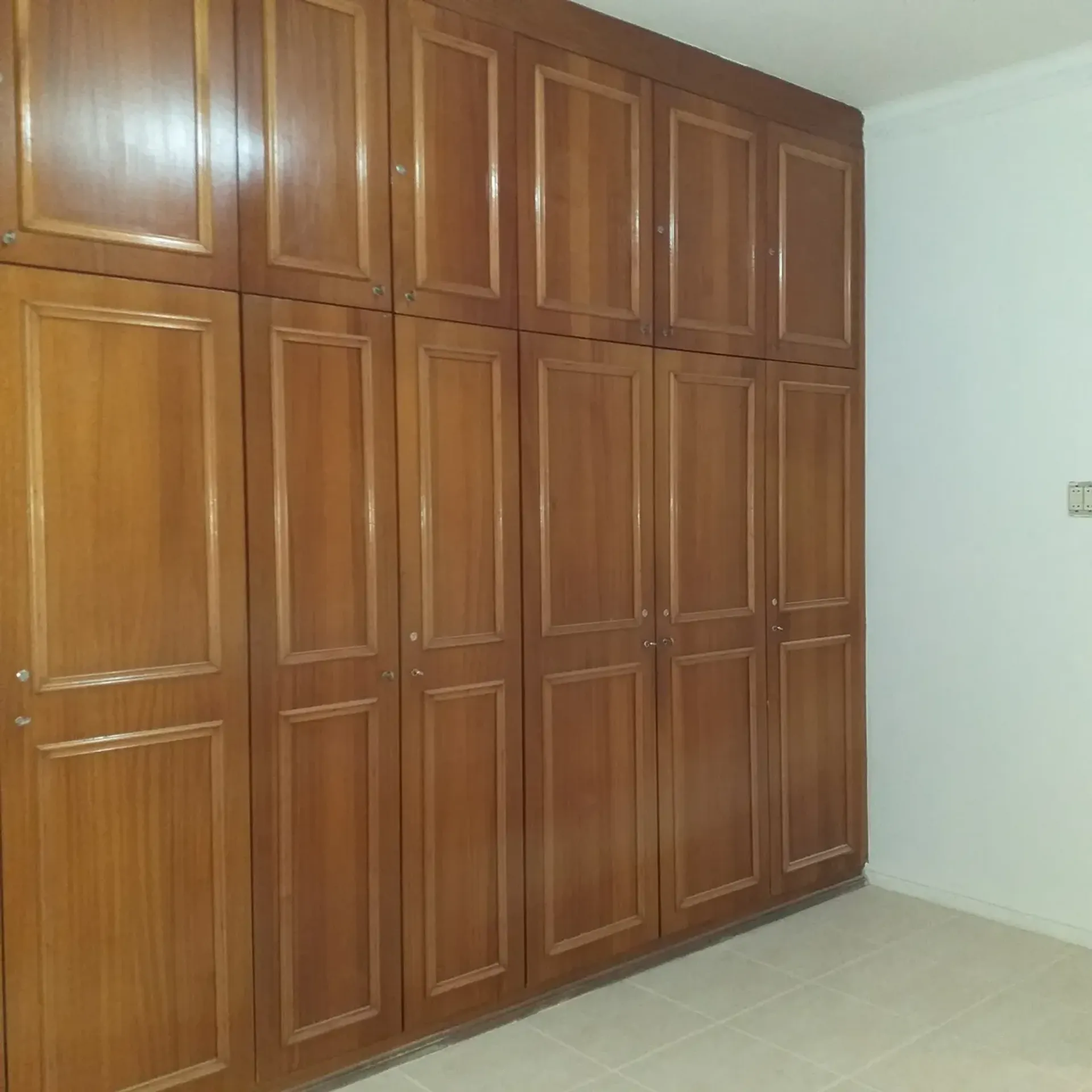 Квартира 153 м² с 2 спальнями и видом на воду и горы — photo 38
