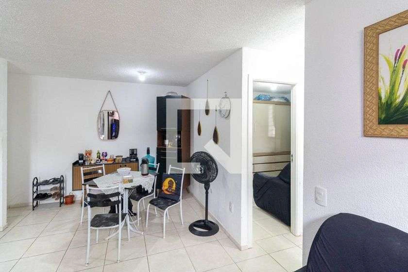 2-bedroom apartment with open-plan gas kitchen — photo 6