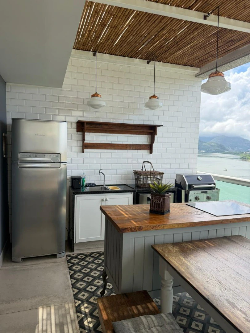 Apartamento mobiliado de 195 m² com 3 quartos e 3 banheiros — photo 6