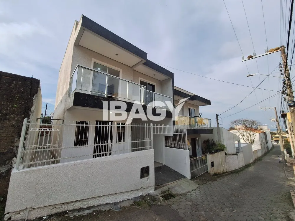 155 m² house with 2 bedrooms and a guest half-bath — photo 21