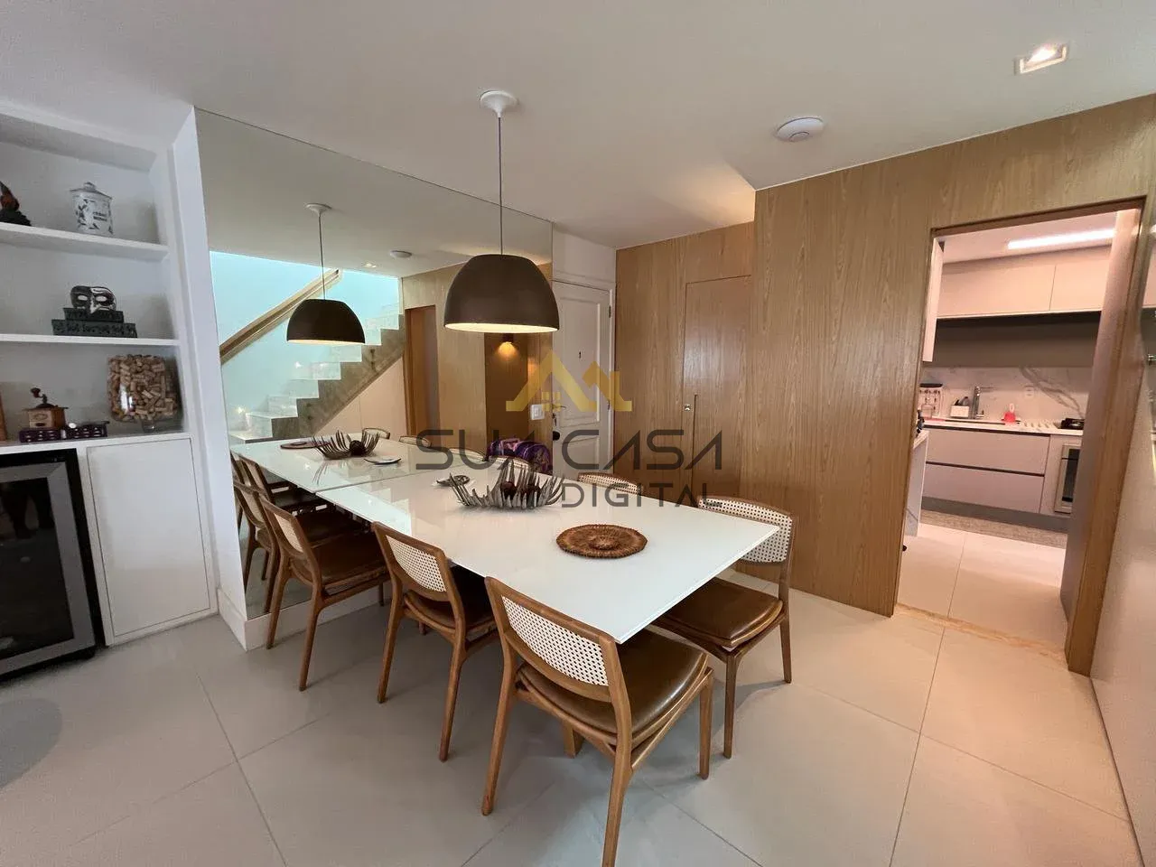 Furnished 3-bedroom apartment with 4 bathrooms and terrace — photo 7