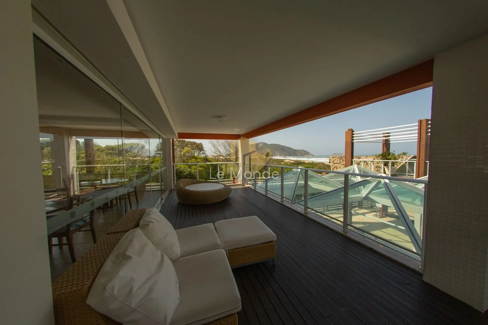Apartamento amueblado con 4 dormitorios y 382 m² — photo 96
