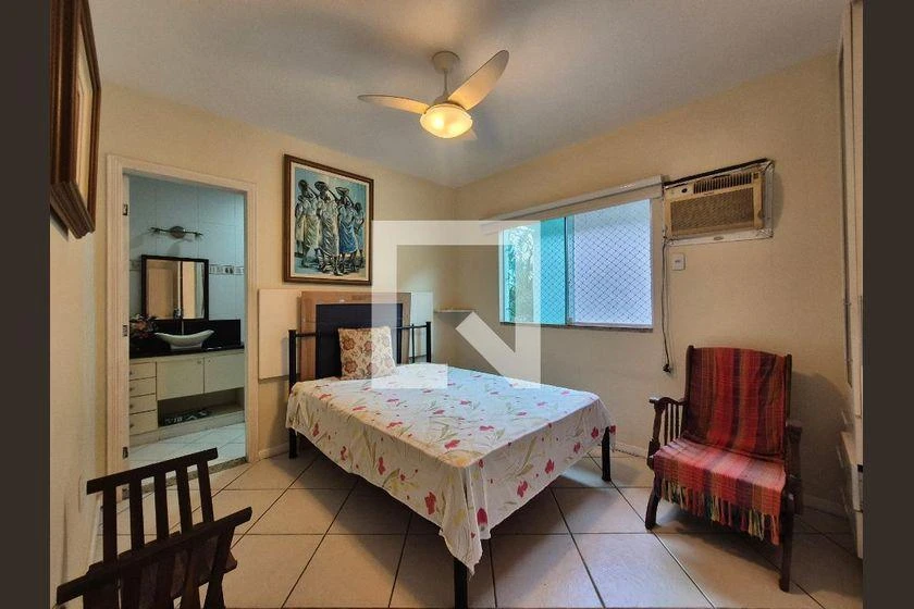 245 m² house with 3 en-suite bedrooms and 2 parking — photo 19