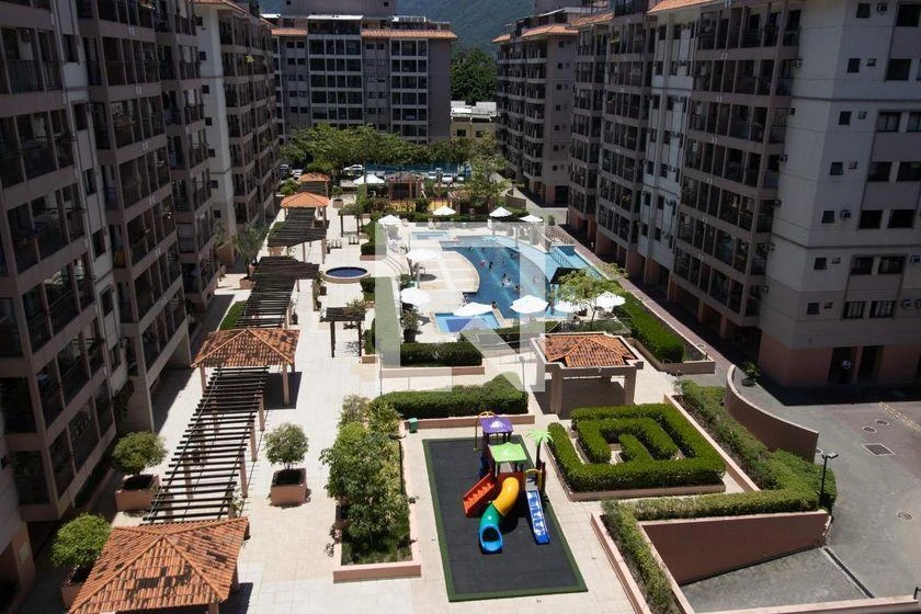 Apartamento de 2 quartos em condomínio com academia — photo 10