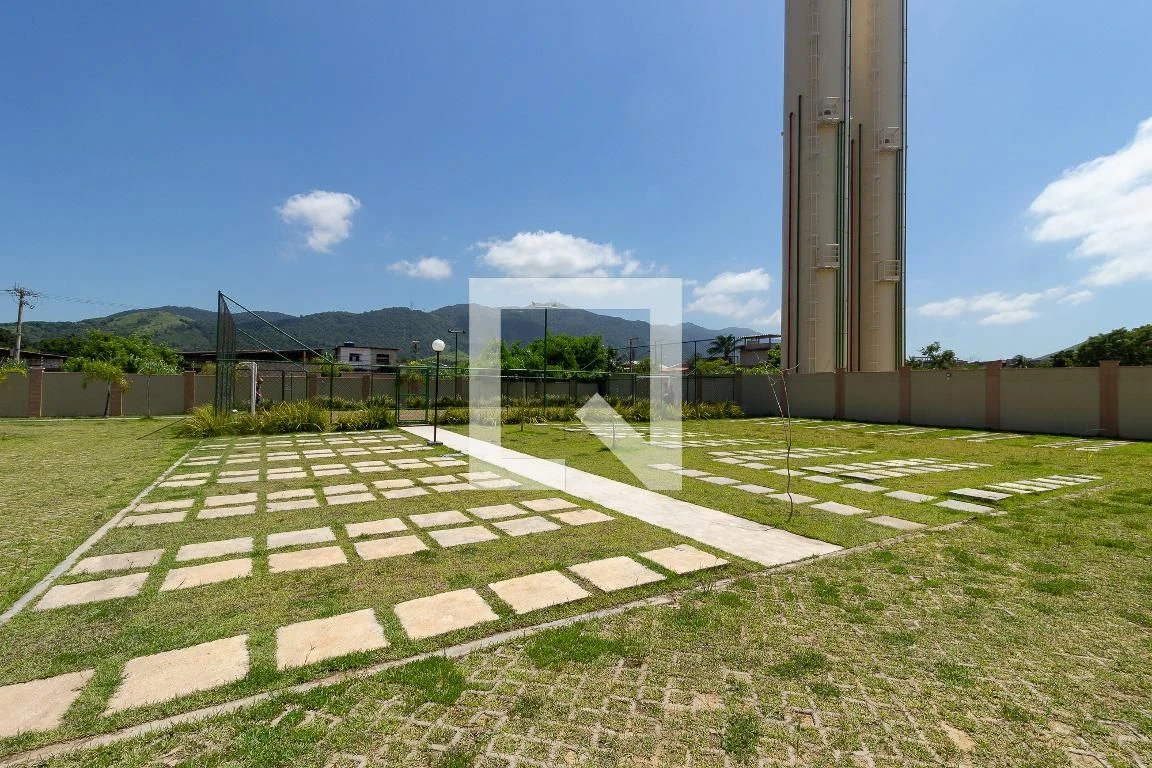 Apartamento de 2 quartos em condomínio com piscina — photo 27