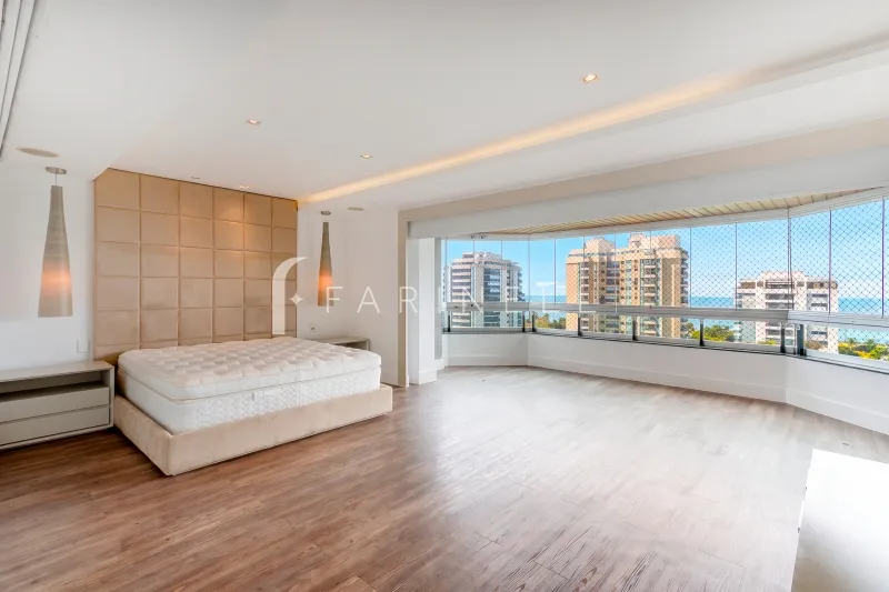 3 quartos e varanda envidraçada: apartamento de 335 m² — photo 13