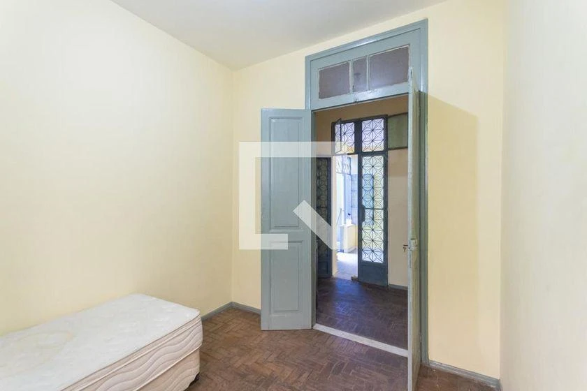 Casa para aluguel com 4 quartos e varanda, 600 m² — photo 23