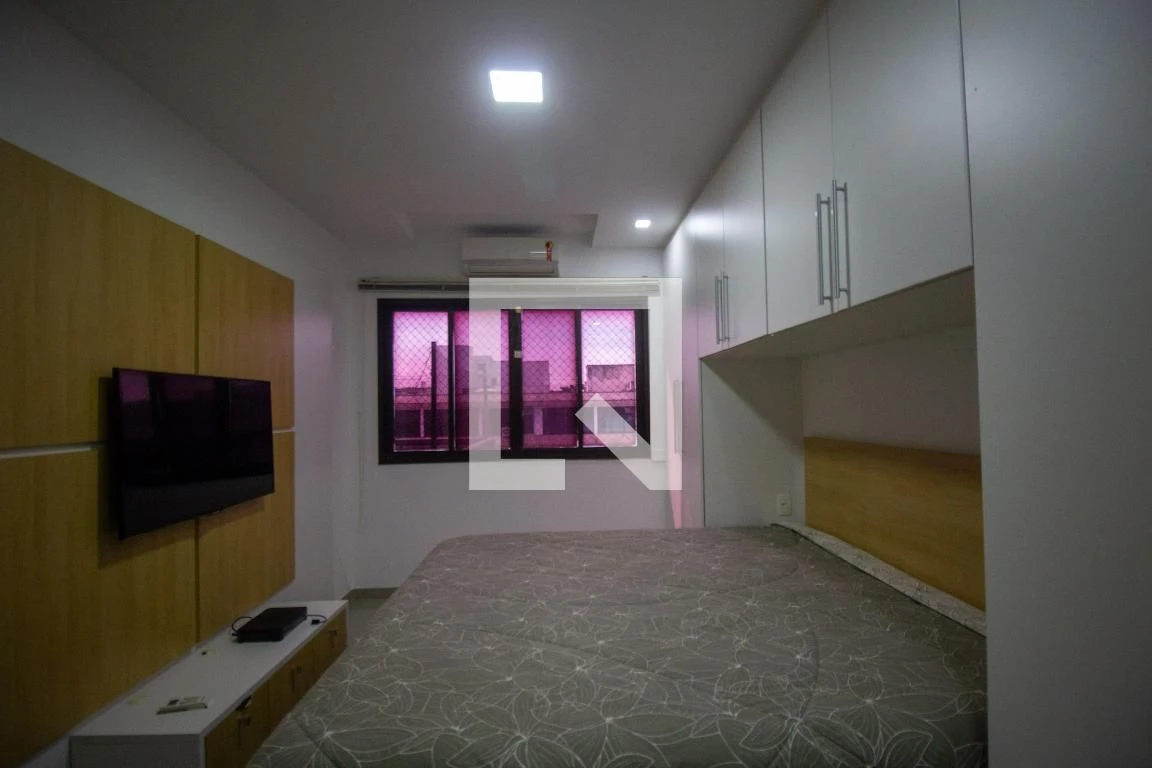 Apartamento mobiliado com 4 quartos e jacuzzi no prédio — photo 25