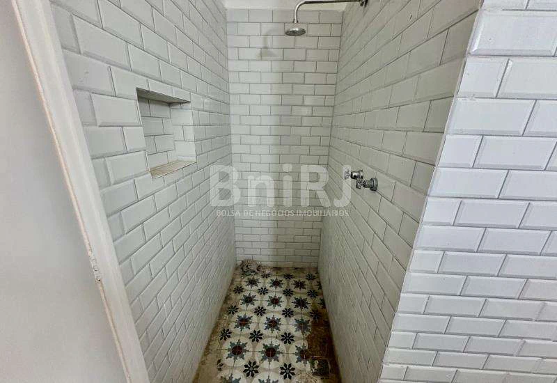 3-bedroom apartment with 1 en-suite and 2 bathrooms — photo 12
