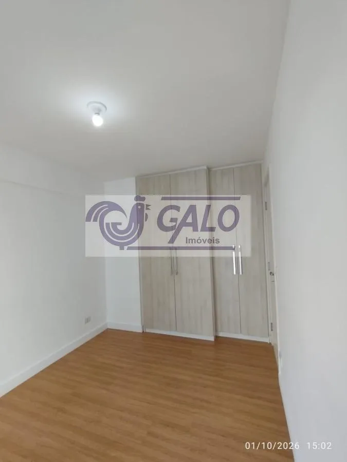 2-bedroom apartment with a glass-enclosed balcony — photo 10