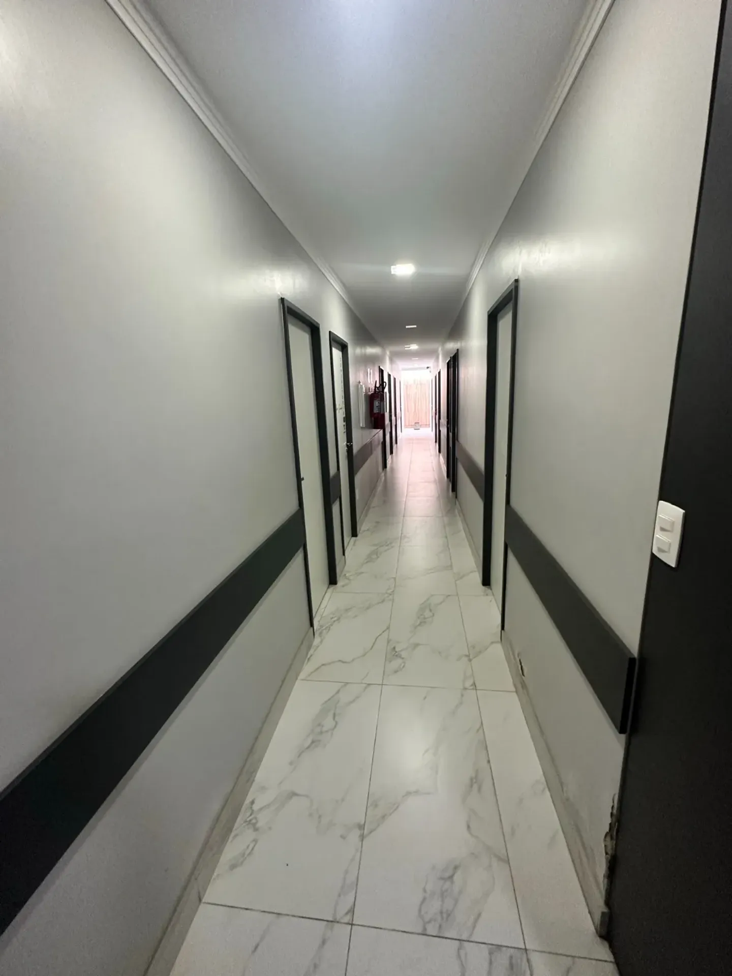 Estudio sin amueblar con 1 dormitorio y baño en suite — photo 9