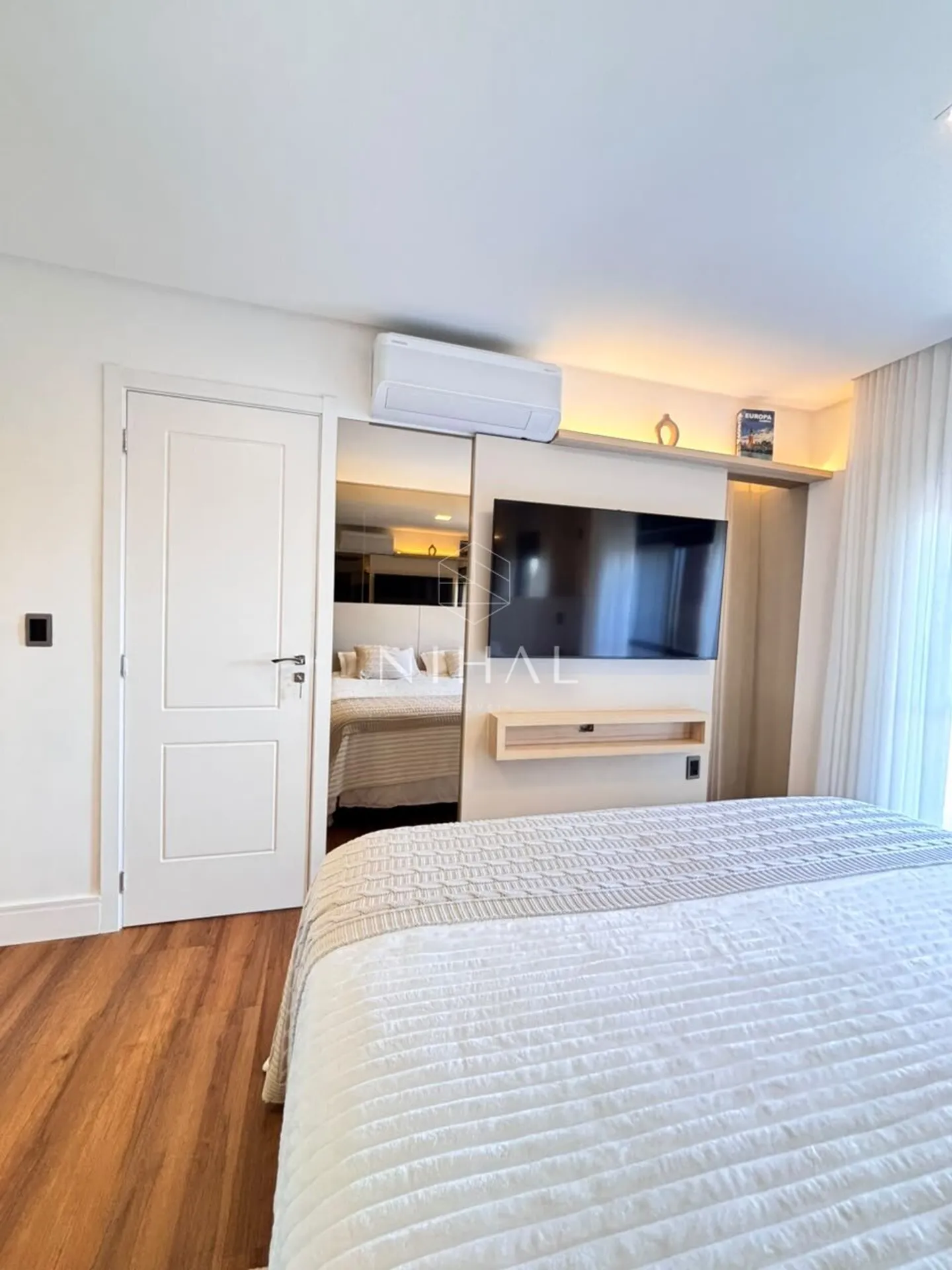 Dishwasher in a 3-bedroom apartment, 151 m² — photo 13
