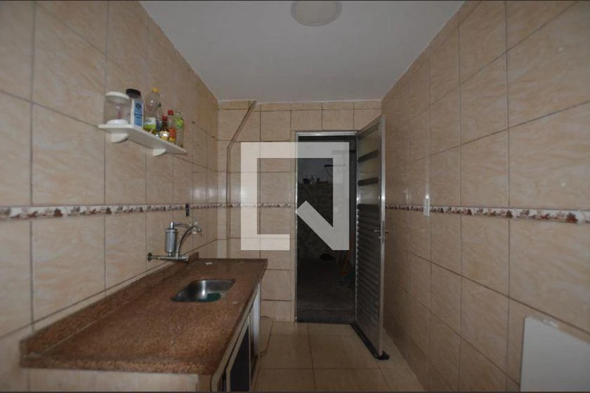 Casa de 81 m² e 1 quarto, Vaz Lobo — photo 13