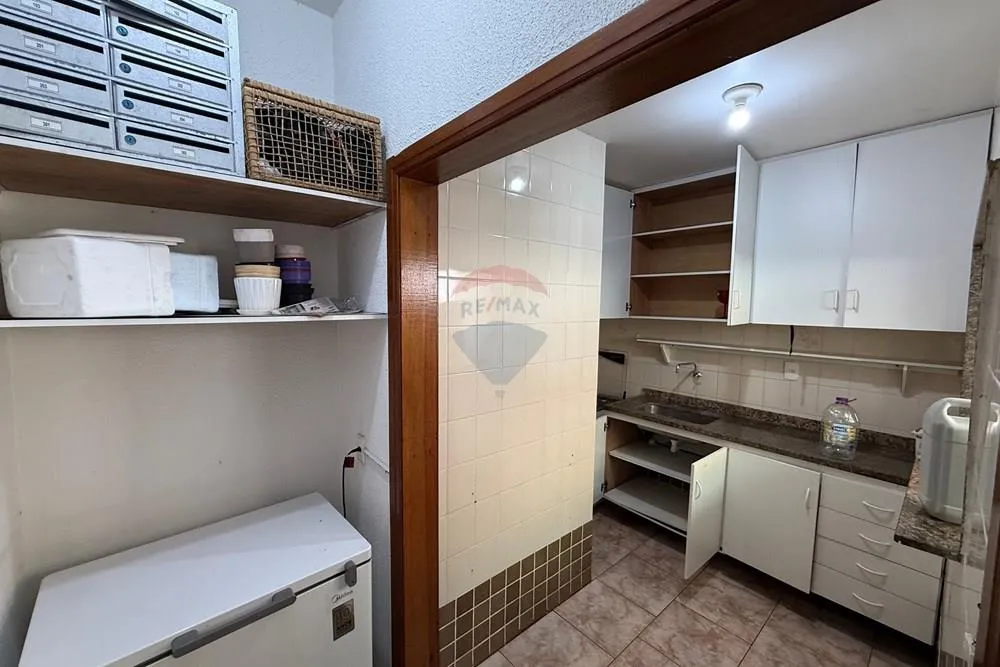 Apartamento sem mobília com 93 m² e 3 quartos — photo 24