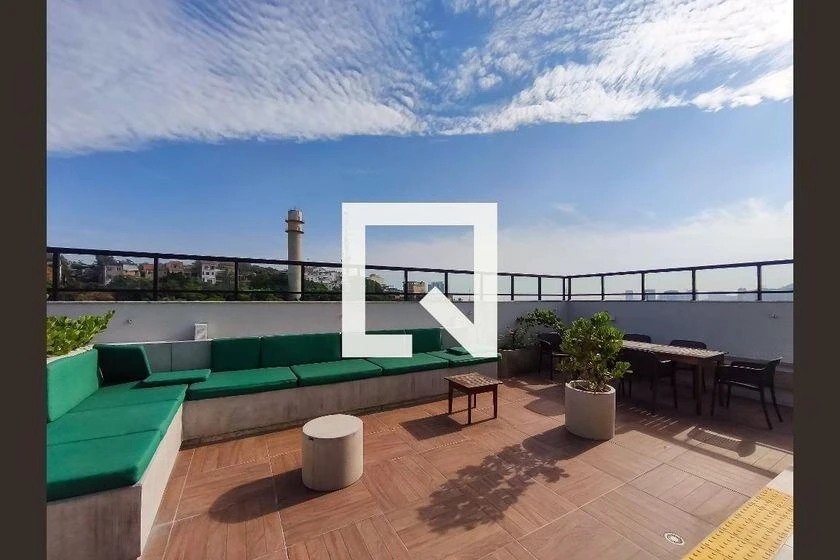Furnished 52 m² apartment with 2 bedrooms and balcony — photo 8