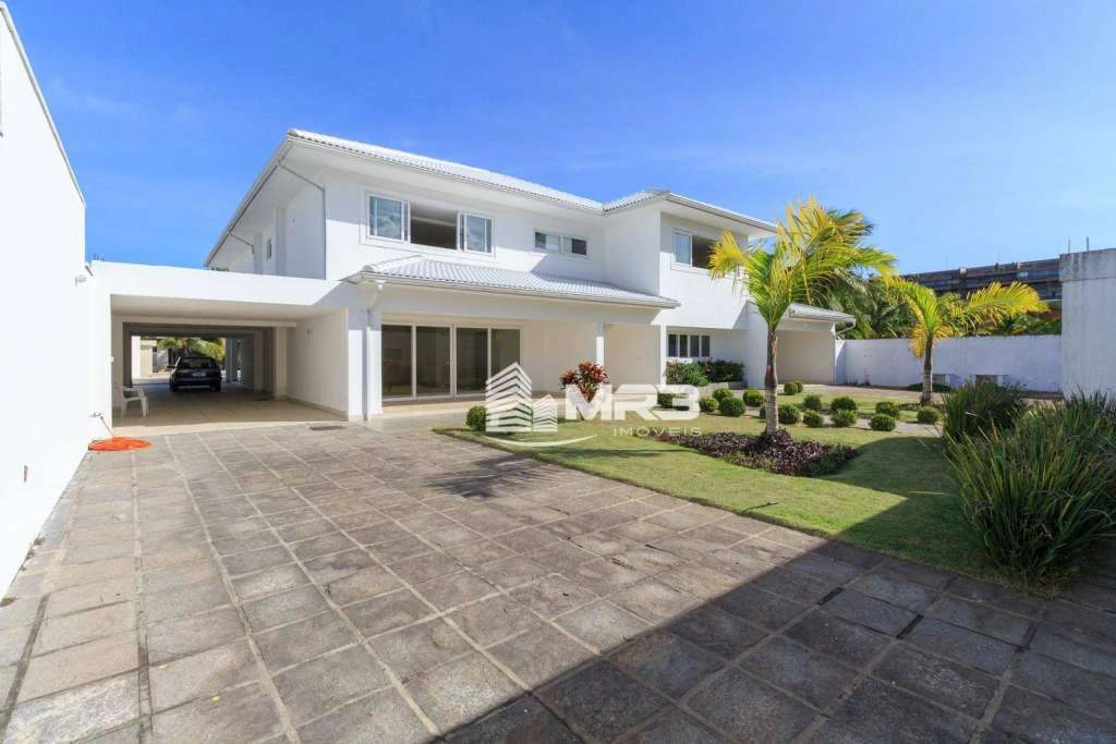 Gated house with 8 en-suite bedrooms and 20 bathrooms — photo 7