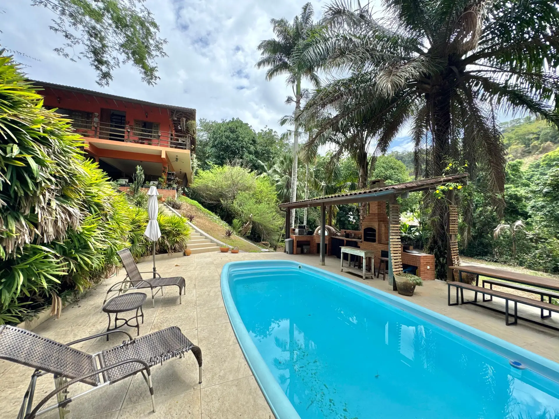 Casa mobiliada com 5 quartos e escritório no imóvel — photo 21
