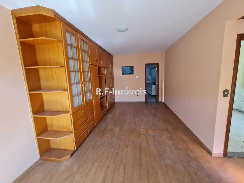 Triplex house with 4 bedrooms and 4 bathrooms — photo 14