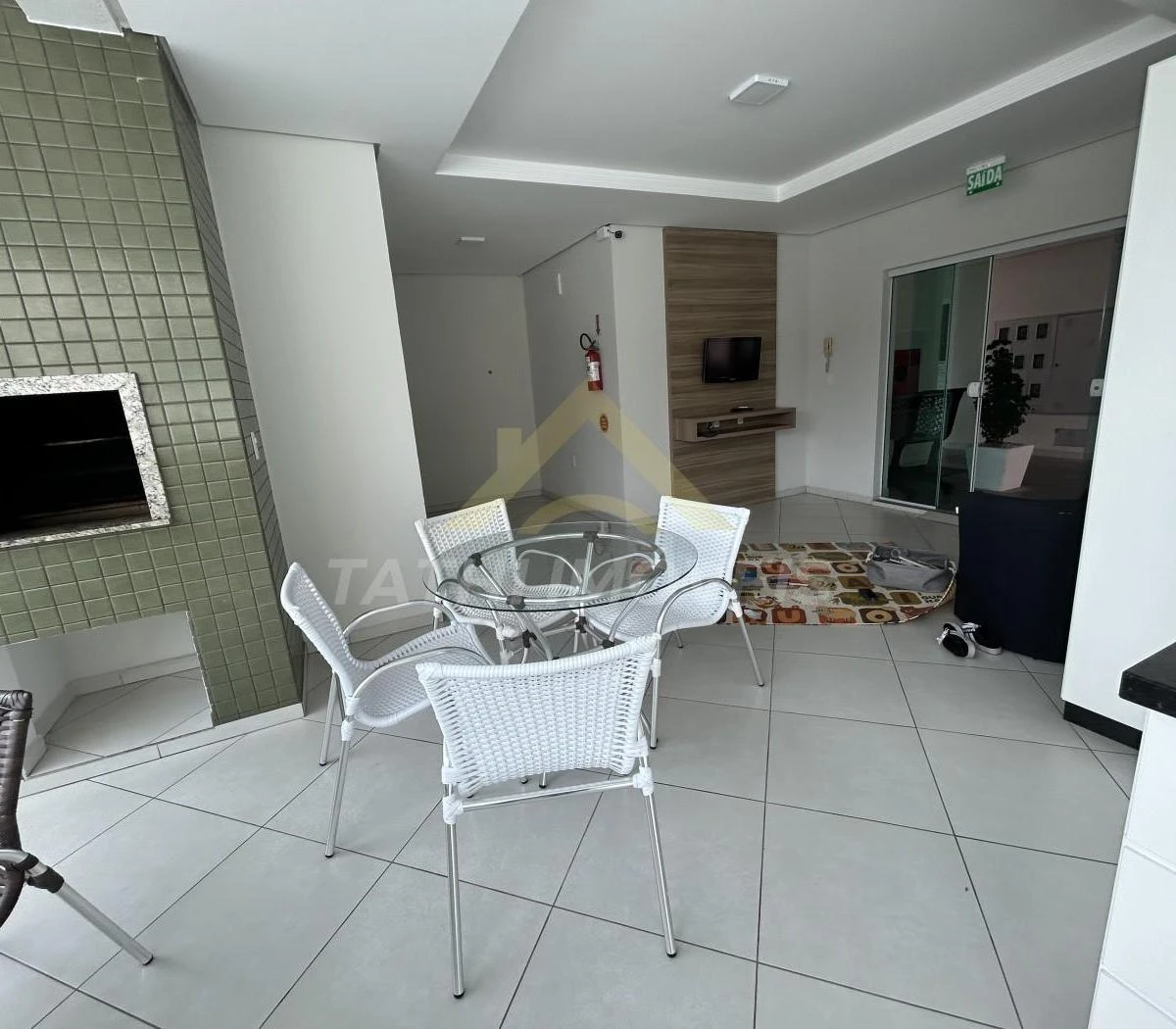 Furnished apartment, 86 m², with a grill on the balcony — photo 20