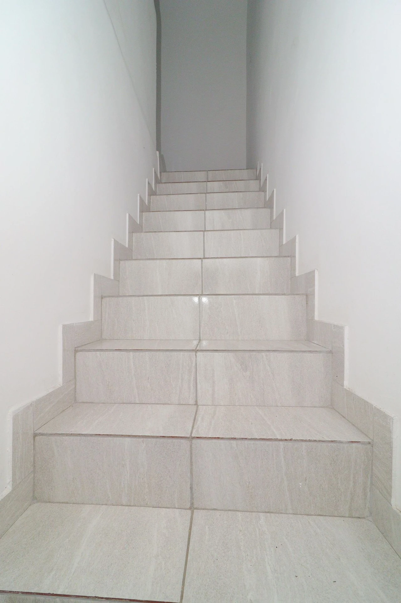2-bedroom rental apartment with 1 bathroom and balcony — photo 5