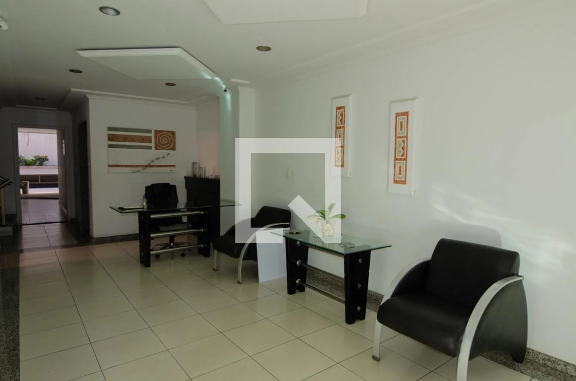 Apartamento com 3 quartos, 1 suíte e 3 vagas de garagem — photo 2