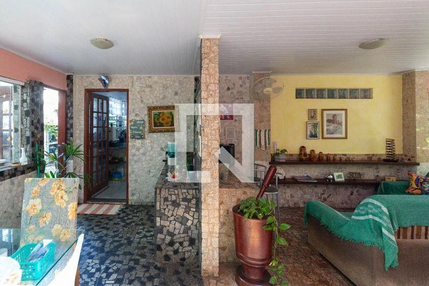 7-bedroom house with a home office in Rio de Janeiro — photo 15