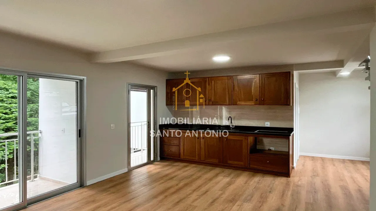 Condo house with 2 bedrooms and 2 parking spaces — photo 4