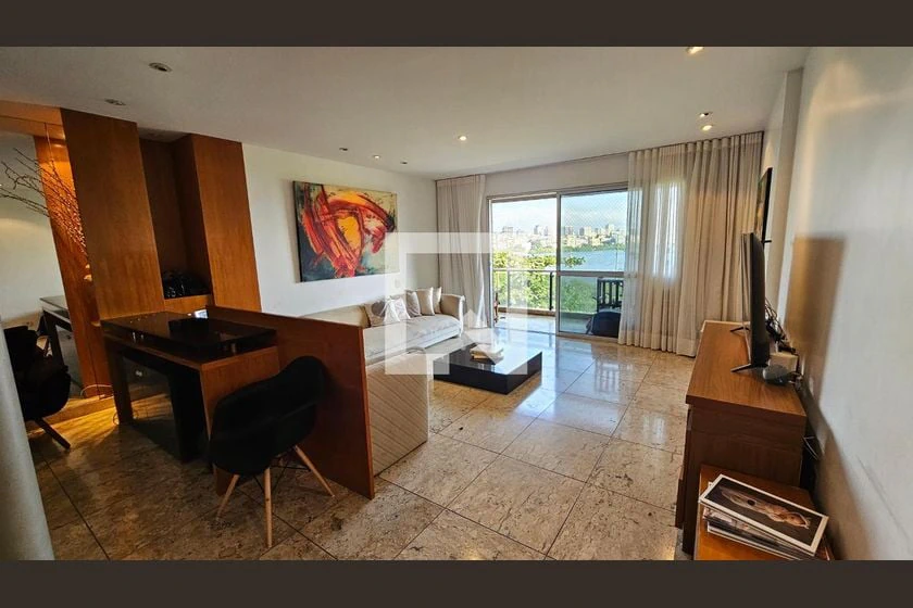 4-bedroom rental apartment with 180 m² of space — photo 14