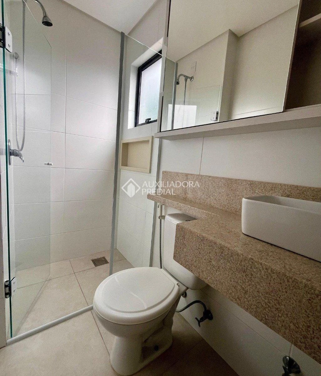 Mountain view in a 2-bedroom apartment, 80 m² — photo 33