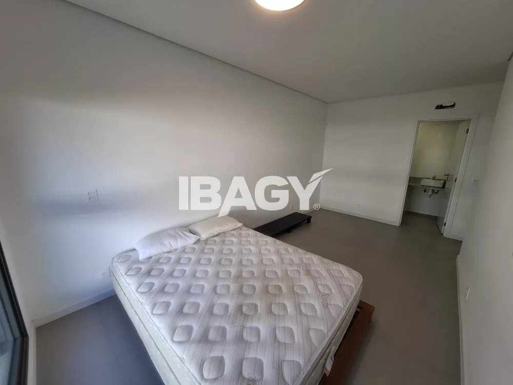 Apartamento amueblado de 2 dormitorios con suite y 2 plazas — photo 4