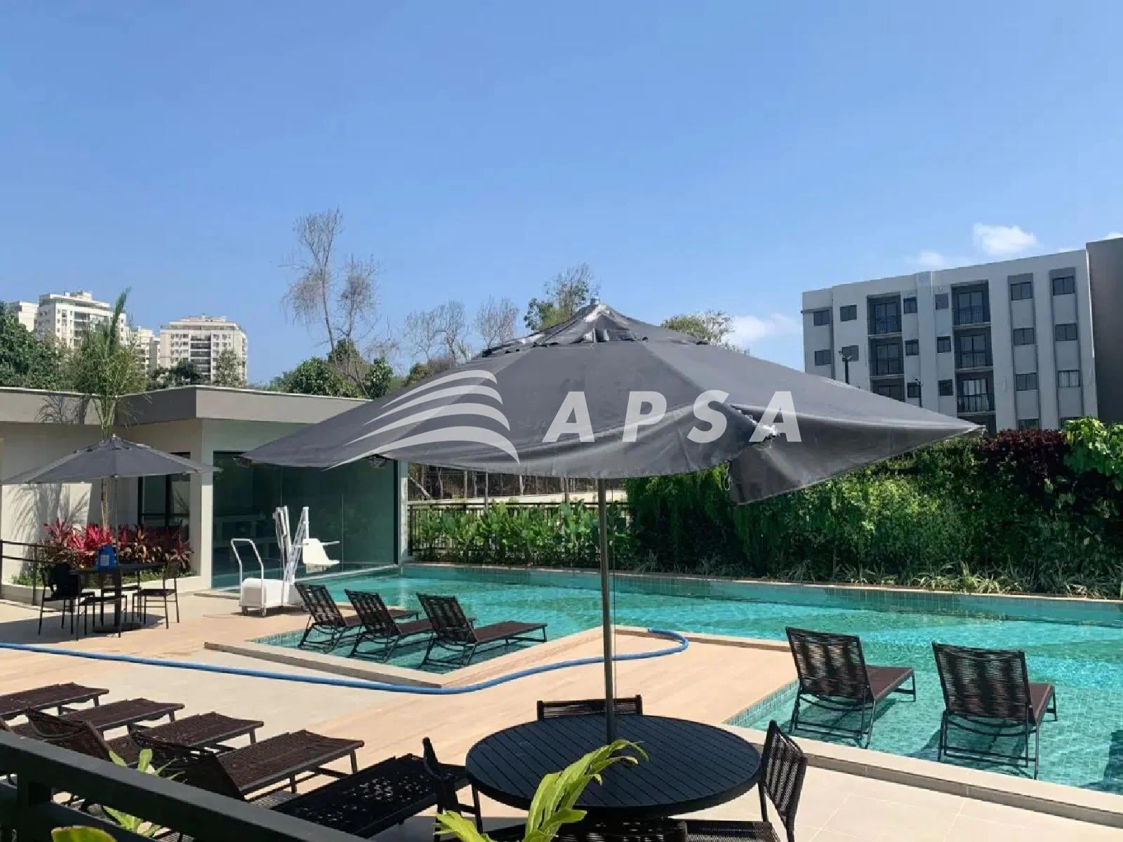 2-bedroom apartment with a private BBQ — photo 8