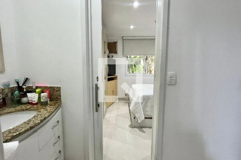 45 m² furnished apartment with 1 bedroom and balcony — photo 27
