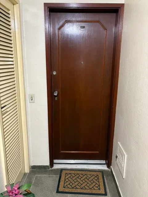 Unfurnished 3-bedroom apartment with 3 bathrooms — photo 4
