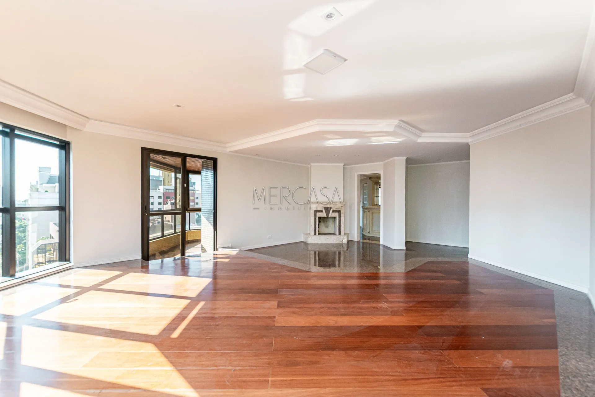Apartamento com 3 quartos, 5 banheiros e 4 vagas — photo 4