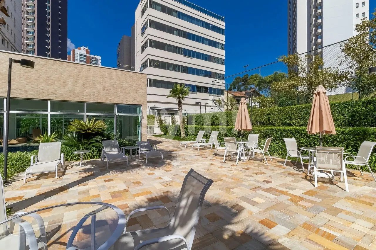 Furnished 4-bedroom apartment with 227 m² and 3 parking — photo 13