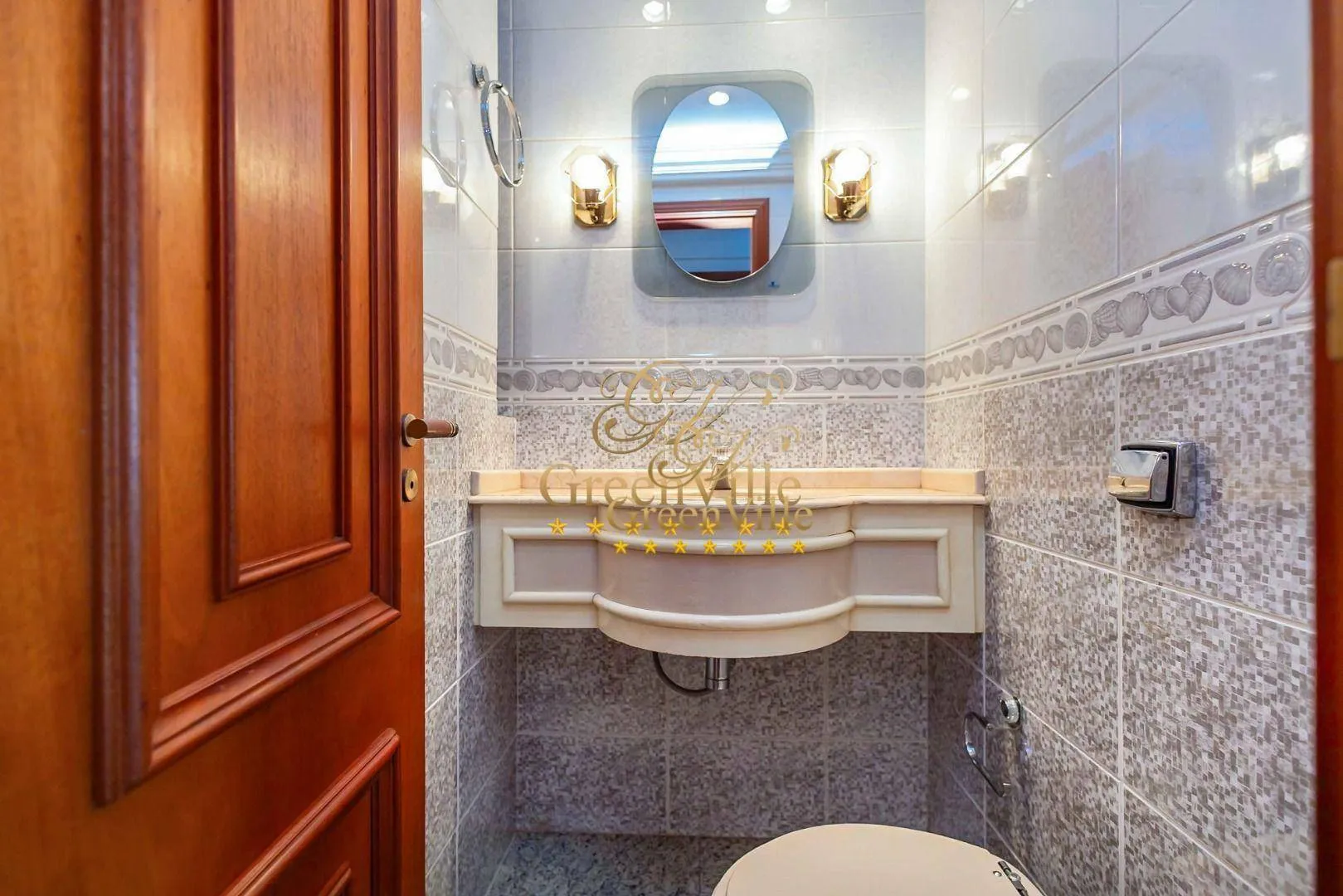 264 m² apartment with 4 bedrooms and 2 suites — photo 33