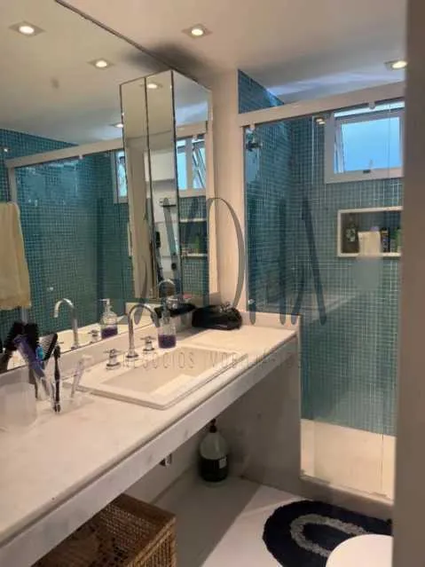 Apartamento mobiliado com 4 quartos e 5 banheiros — photo 22