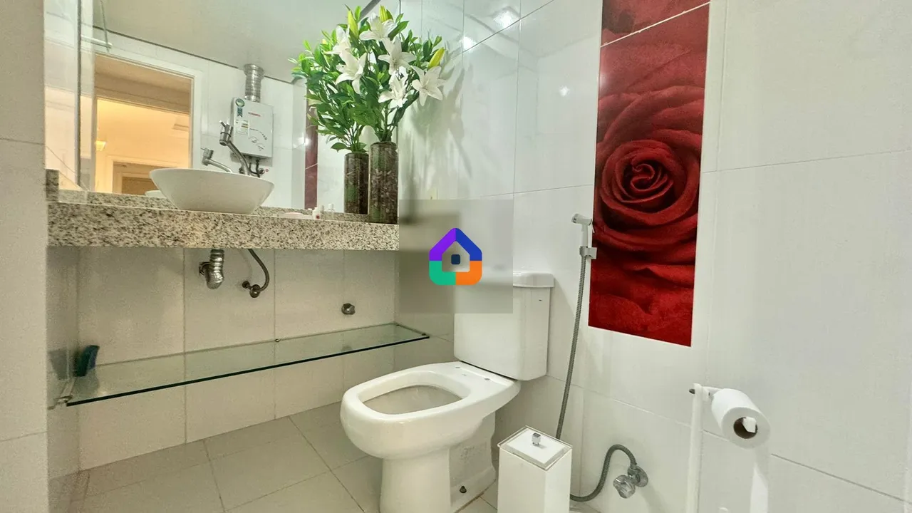 Furnished 2-bedroom apartment with 2 bathrooms — photo 9