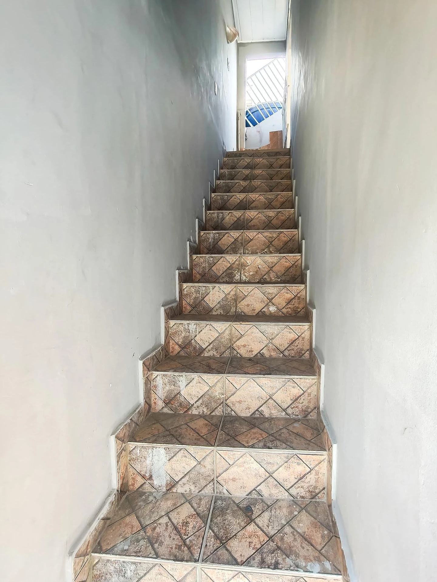 Орендна квартира з 2 спальнями та окремою кухнею — photo 24