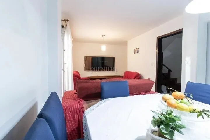 4-bedroom house with shared BBQ area — photo 5
