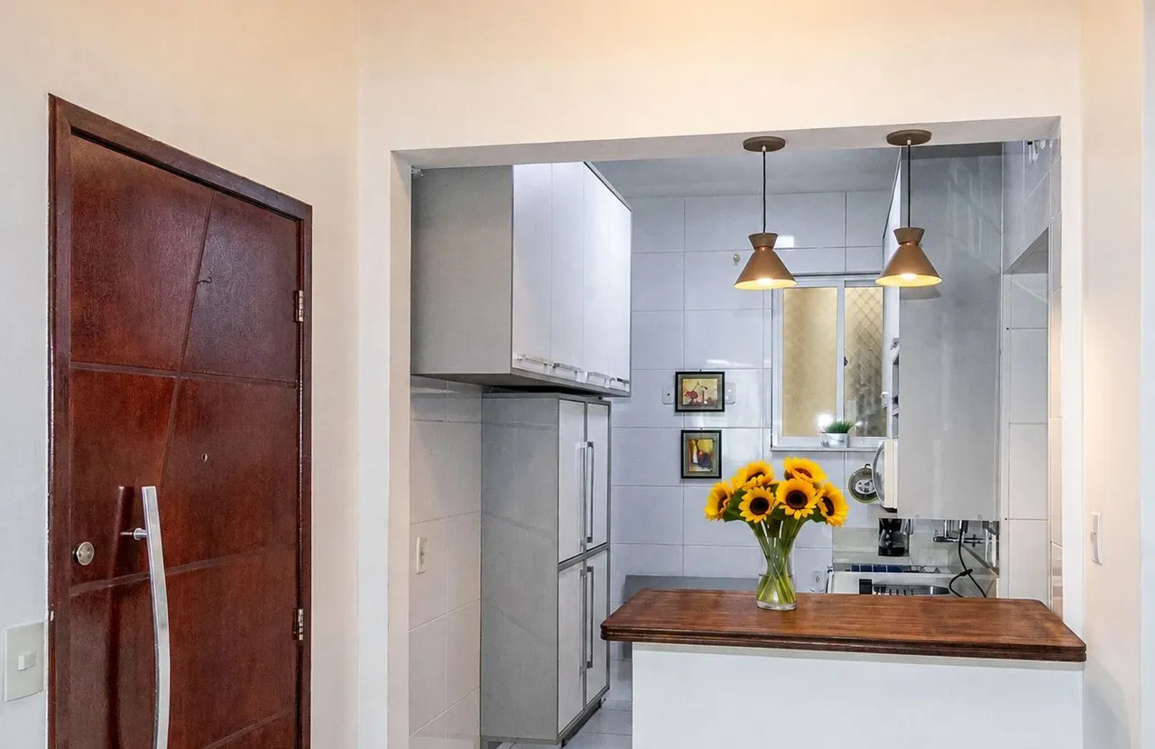 Furnished 2-bedroom apartment with 2 bathrooms — photo 7
