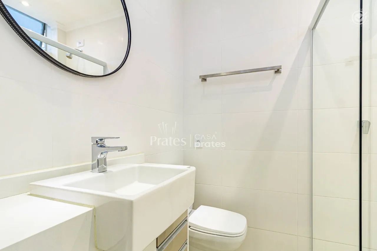 Apartamento com 3 quartos, 137 m² e painel de TV — photo 17