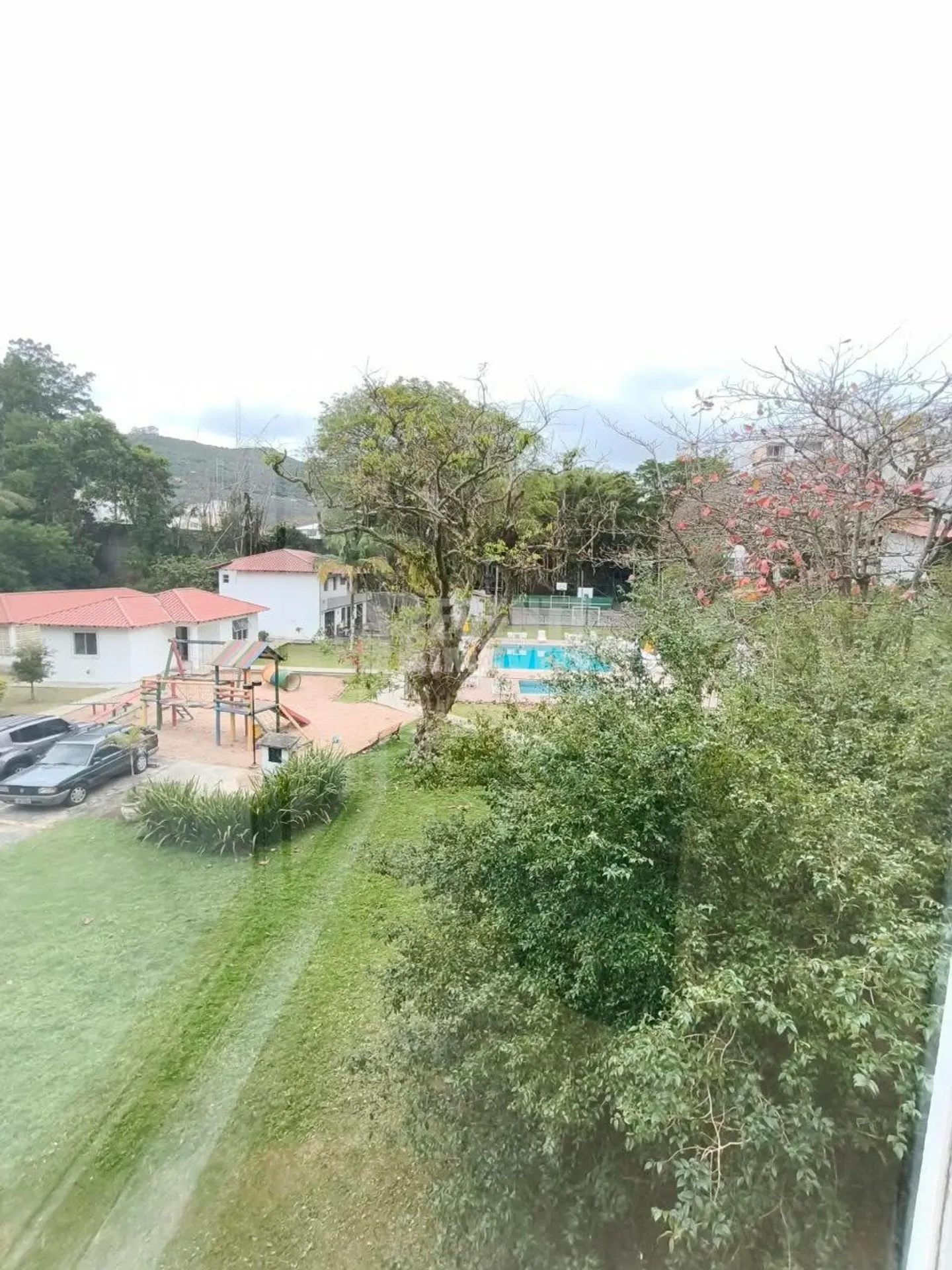 2-bedroom apartment with a private BBQ in Florianópolis — photo 17